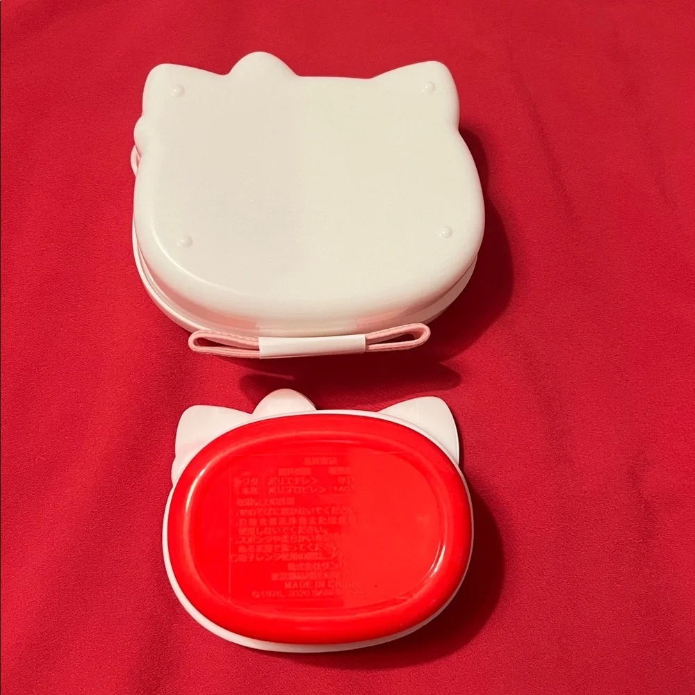 Hello kitty containers